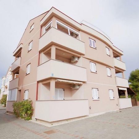 Apartments Dakovic Pakoštane Exteriör bild